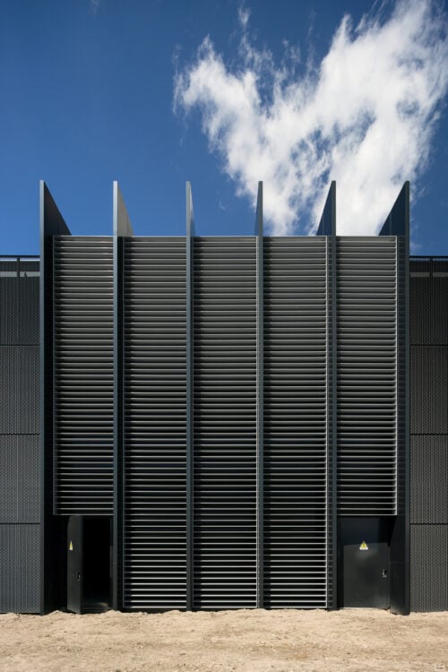 IJburg – industrieel gebouw – MD Lamel – MD Strekmetaal – Metadecor 04 IJburg - industrieel gebouw - MD Lamel - MD Strekmetaal - Metadecor 04