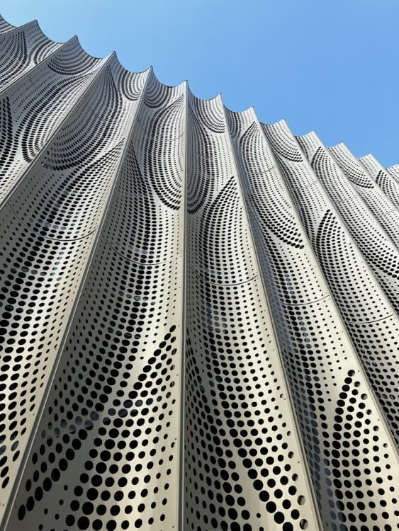 Parkeergebouw Hart van de Waalsprong Nijmegen – MD Designperforatie – Metadecor – Foto50
