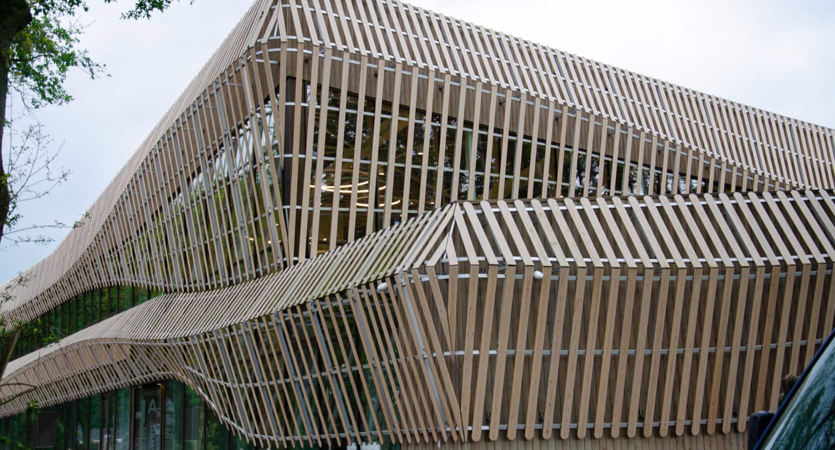houten lamellen gevel