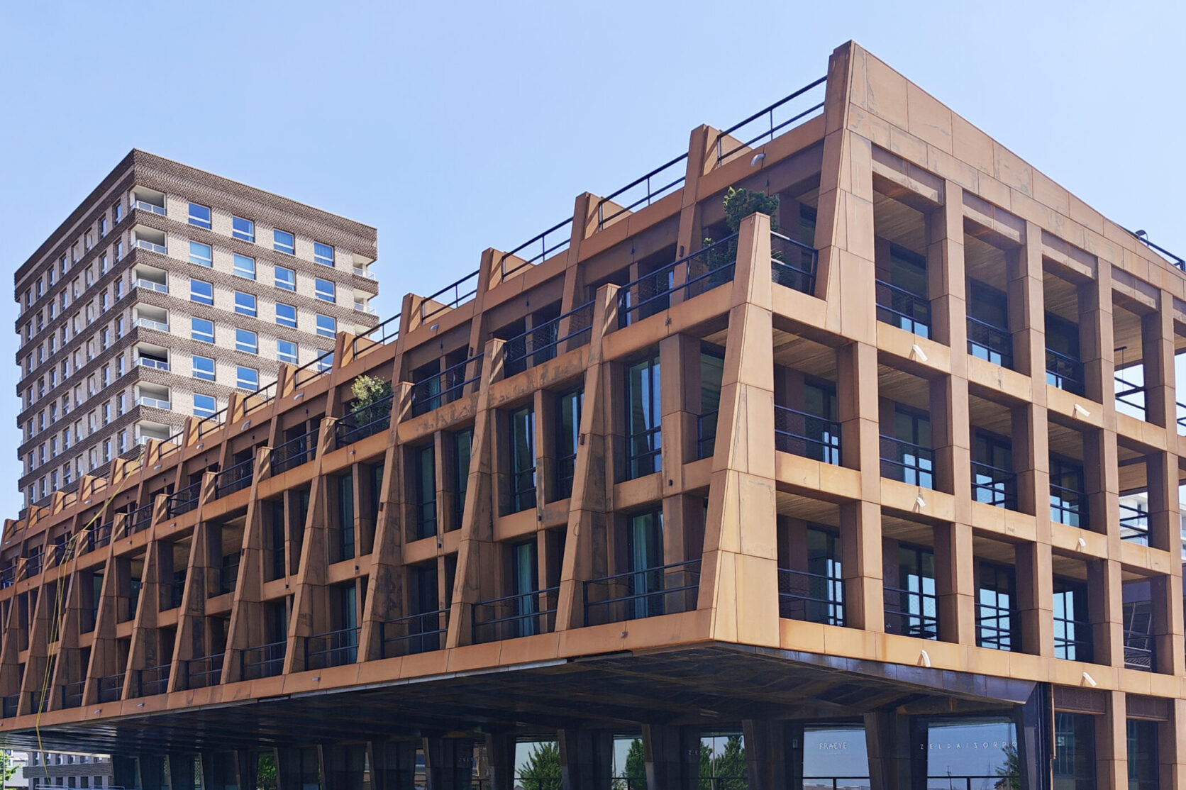 Metadecor_Corten staal_Montevideo Antwerpen_oplus_2097152 MD Flack corten staal gevelbekleding